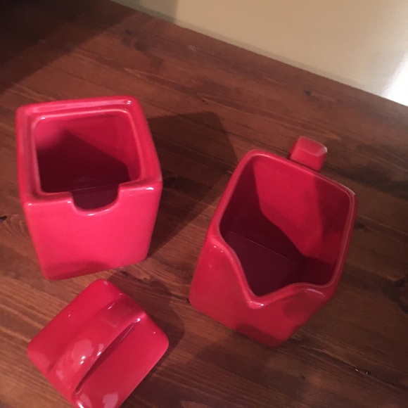 Red Creamer/Milk holder and sugar cube holder from 10 Strawberry Street - Picture 3 of 3